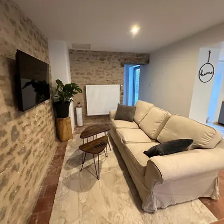 Apartament Au Petit Centre-ville